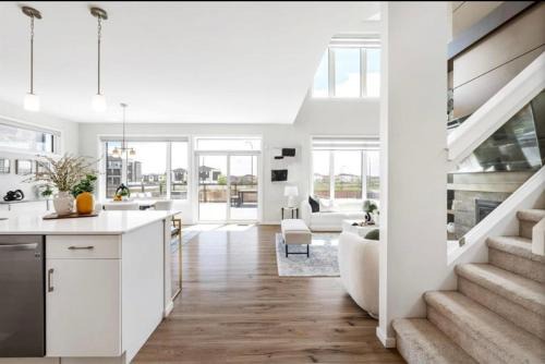 Pinehouse House | Magnificent Stylish Escape