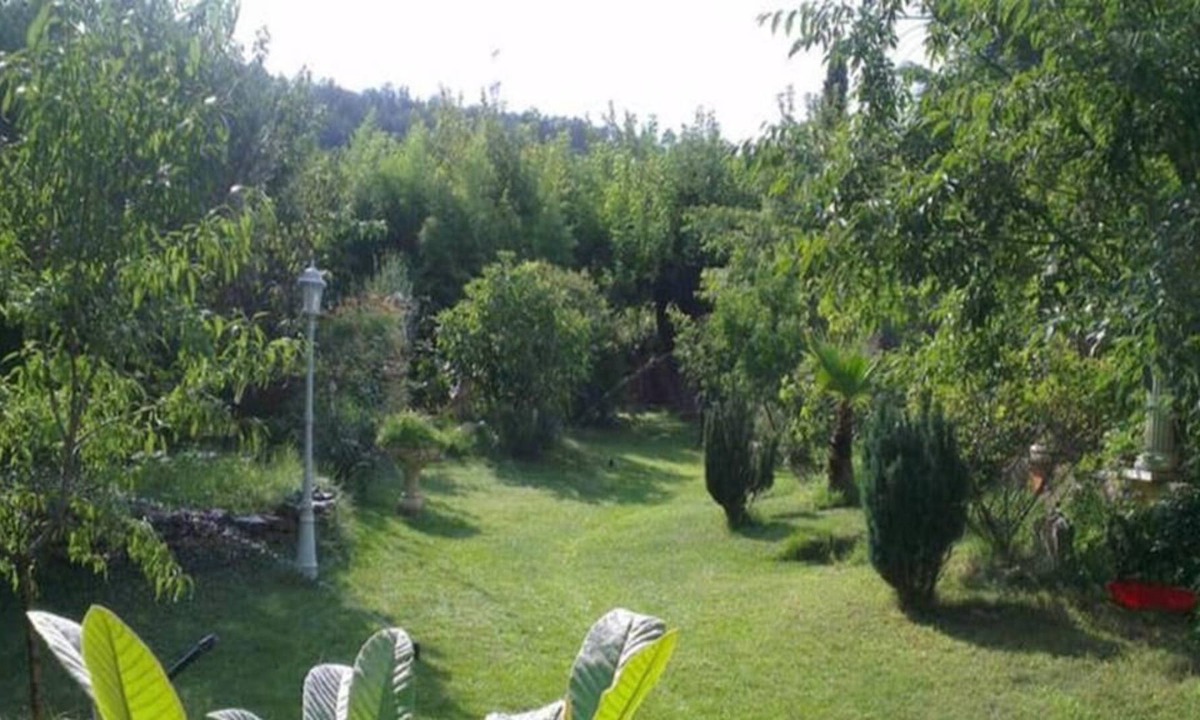 Tresques House | Magnificent villa in a green setting