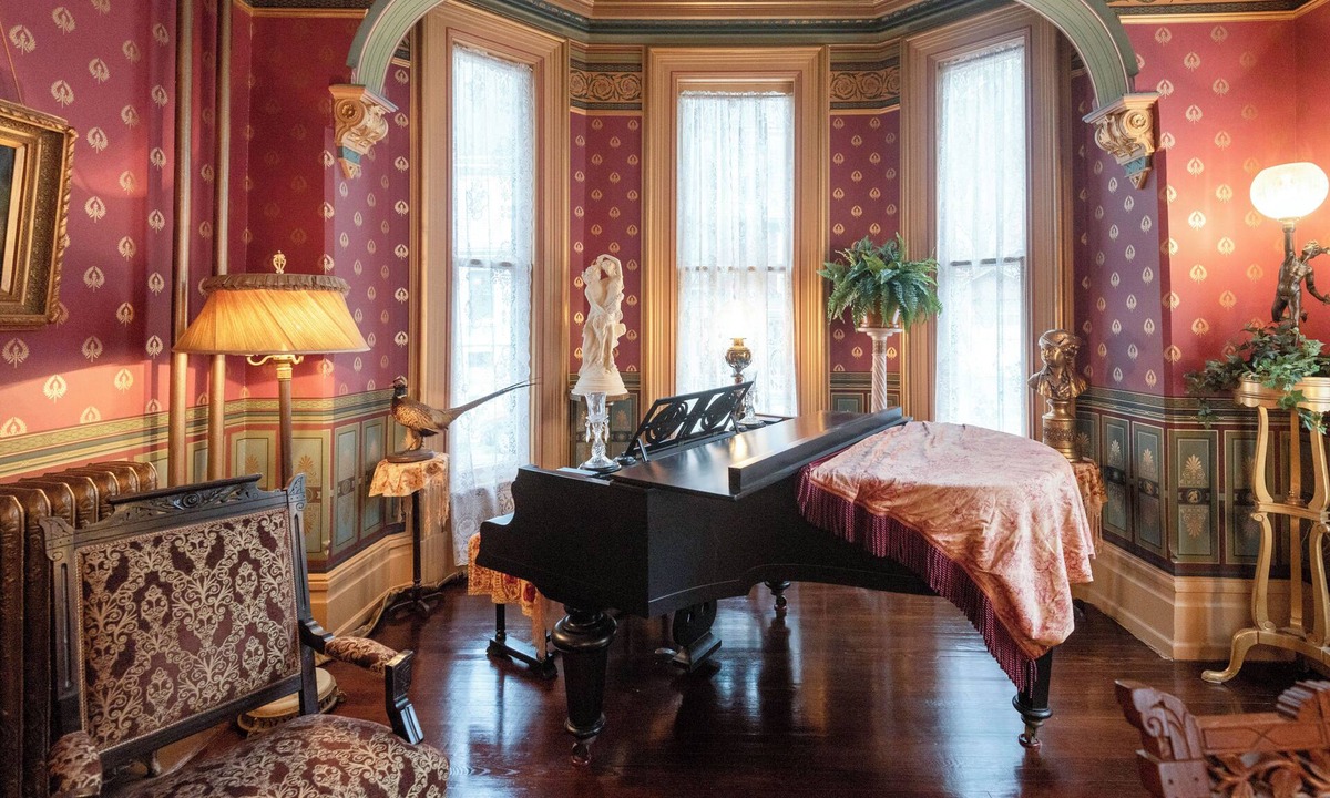 Jim Thorpe House | Magnificent Victorian
