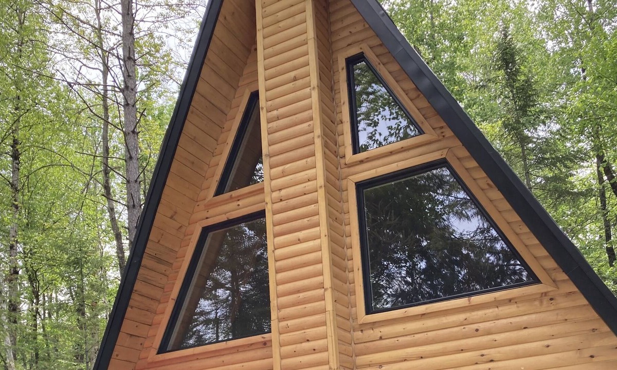 Trois-Rives Ski Chalet | Magnifique Chalet A-frame sur la Riviere