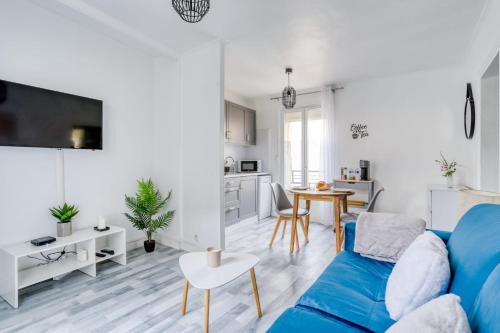 Gagny Apartment | Magnifique Appart Cosy Rénové Gare 2 pers