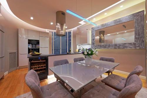 16th Arrondissement Apartment | Magnifique appartement situé dans le 16eme