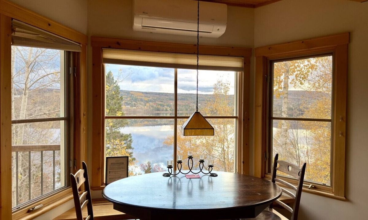 Pohenegamook Apartment | Magnifique condo de Luxe au Lac Pohénégamook