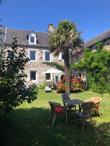 Heugueville-sur-Sienne Villa | Magnifique longère du Cotentin