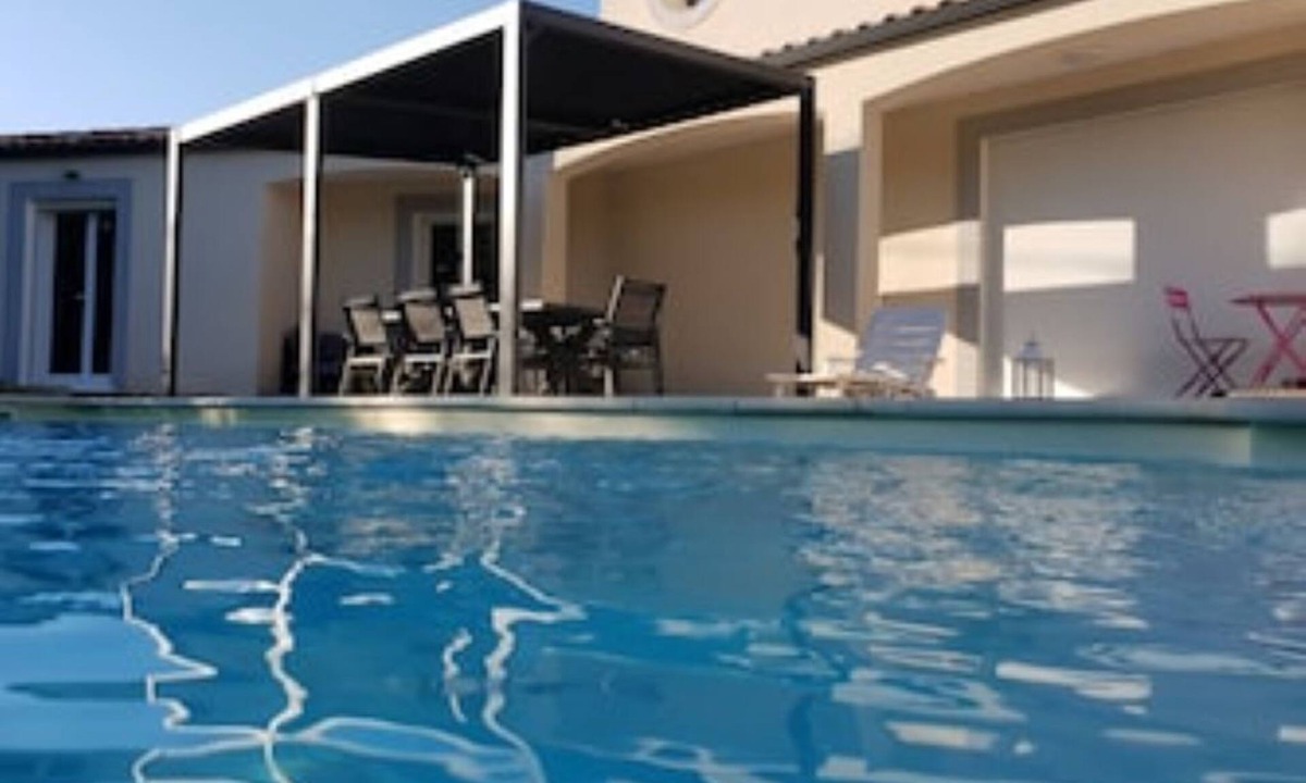 Lasserre-de-Prouille Villa | Magnifique Villa Sous le Soleil Occitan Havre de Paix, Terrain de Pétanque