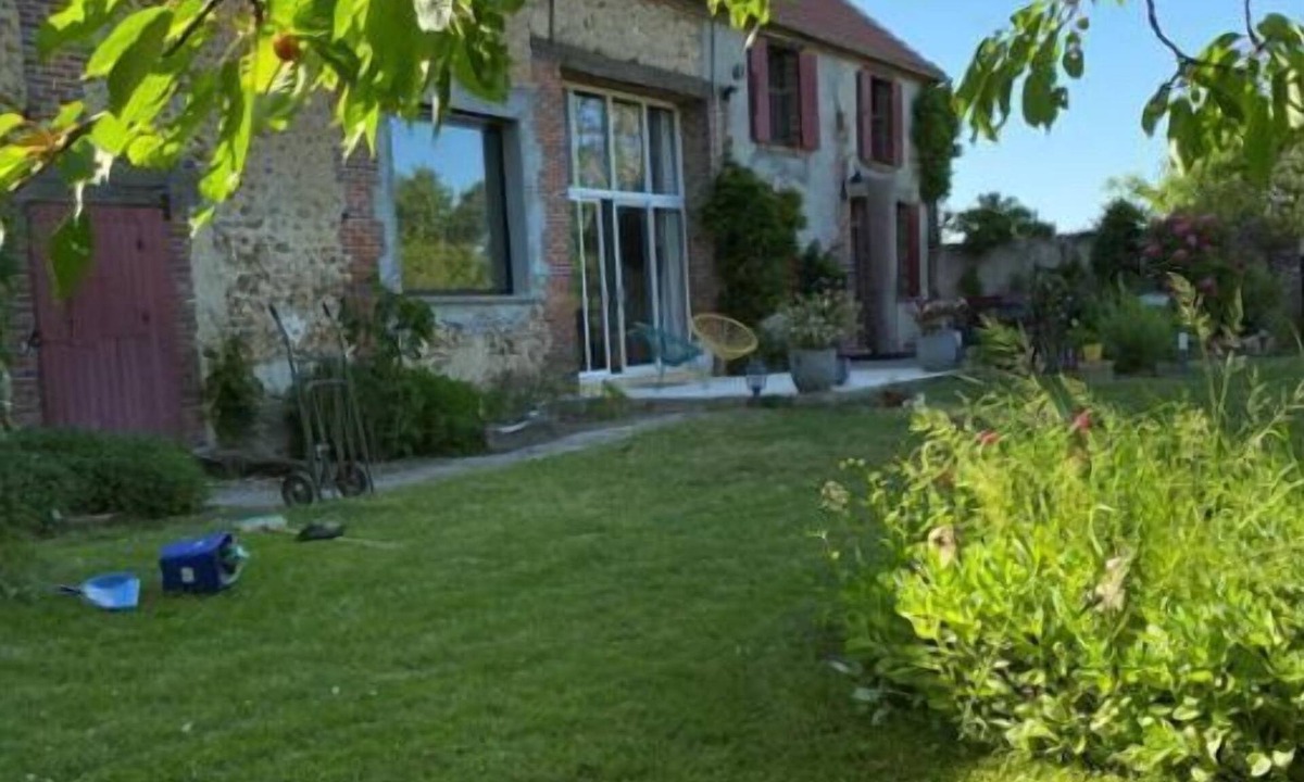 Saint-Martin-d'Ordon Other | Magnifique Maison de Campagne