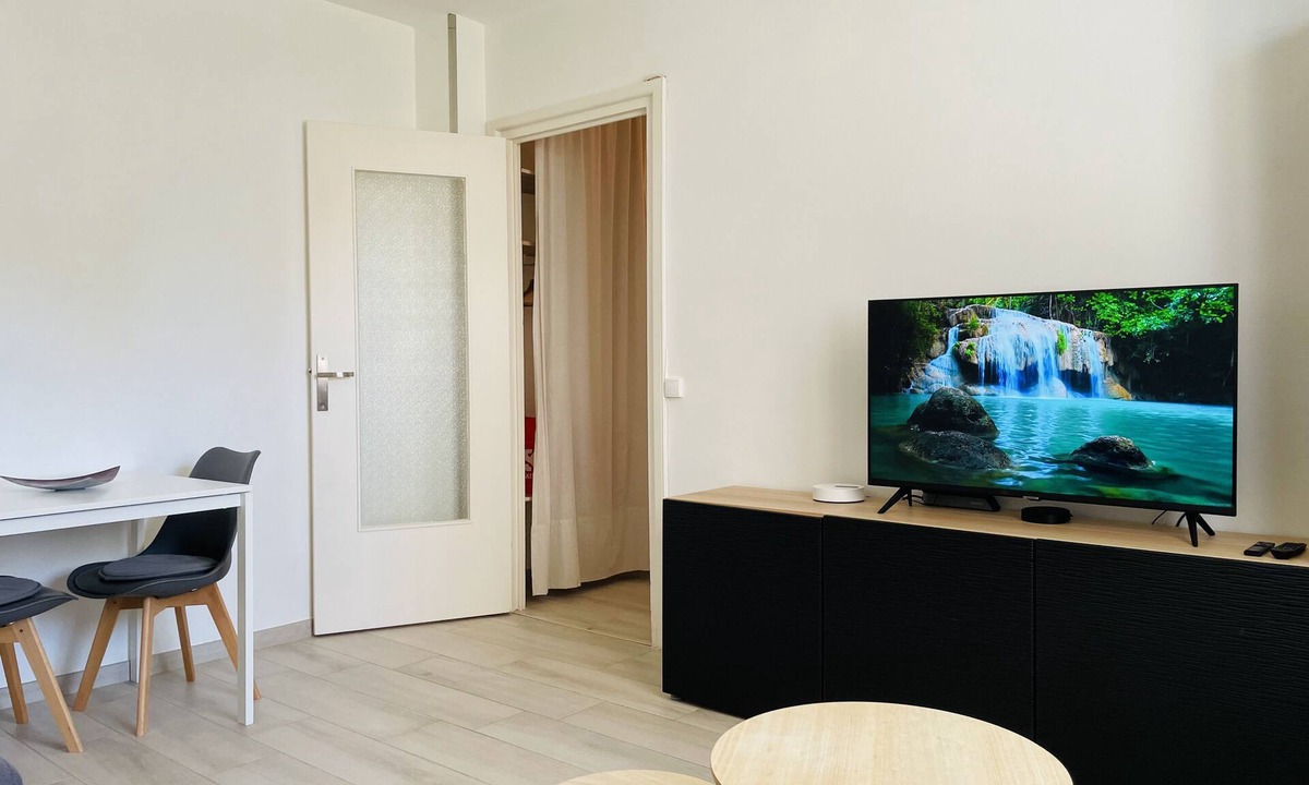 La Demi - Lune Apartment | Magnifique Studio Indépendant - Tassin