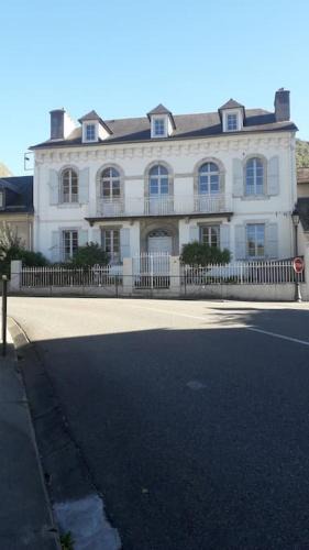 Luz-Saint-Sauveur Villa | Magnifique maison de maître du 18e avec jardin