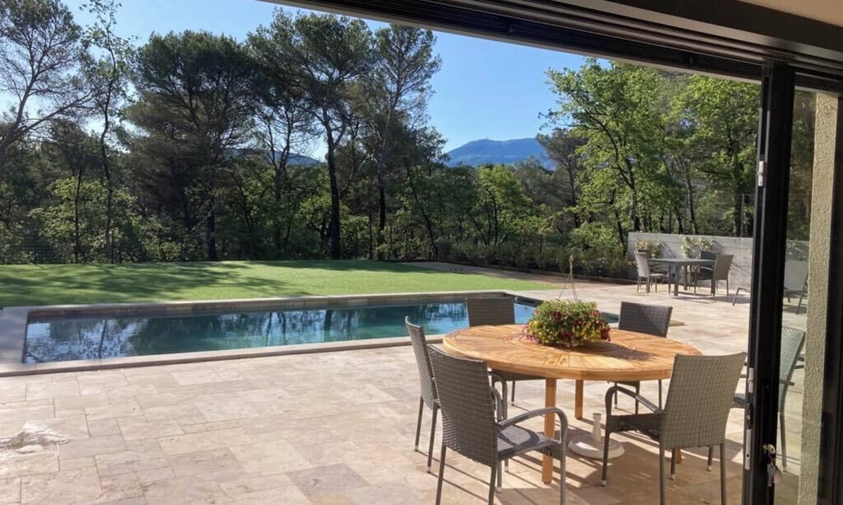 Faucon House | Magnifique Maison Neuve