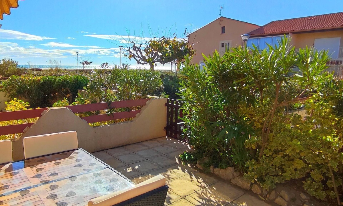 Les Ayguades Apartment | Magnifique Rez-de-jardin Soigné, à 20m de la Plage !