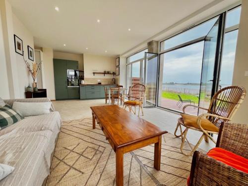 Santec Apartment | Magnifique studio - avec une vue splendide