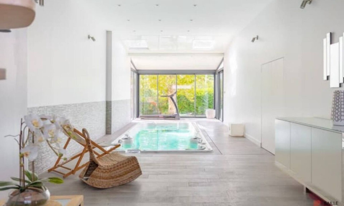 Saint-Marcel Villa | Magnifique Villa 170m2 Avec SPA Couvert Chauffé - 13 Couchages