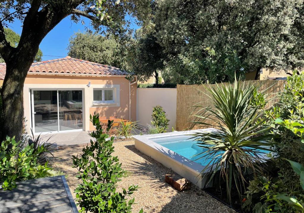Bedarrides Villa | Magnifique villa avec piscine en Provence