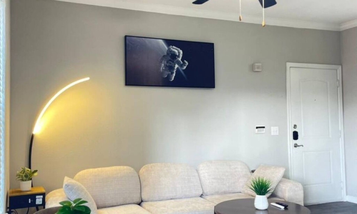 Alden Bridge Apartment | Magnolia 1BR Retreat Perfect for Work & Getaways
