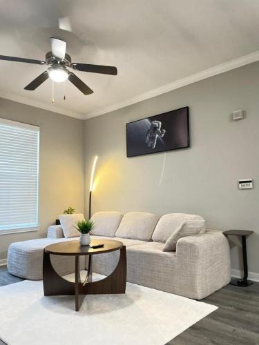Egypt Apartment | Magnolia 1BR Retreat Perfect for Work & Getaways