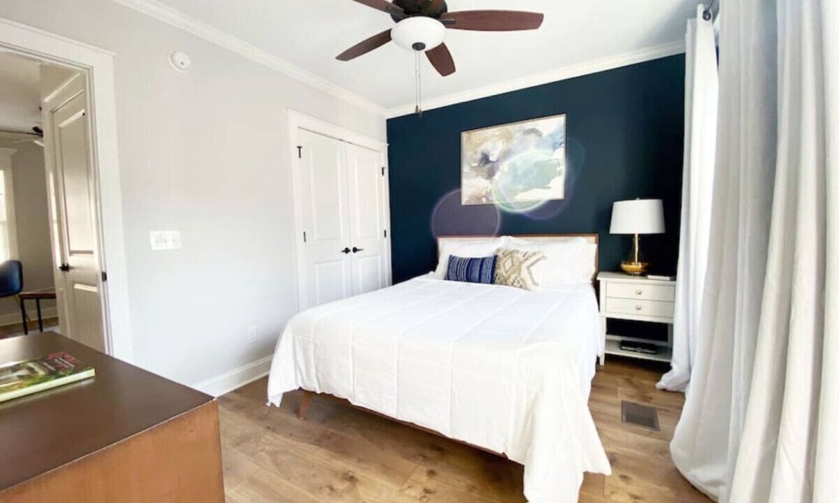 Historic District - North Villa | Magnolia Carriage Shared Courtyard + Garage