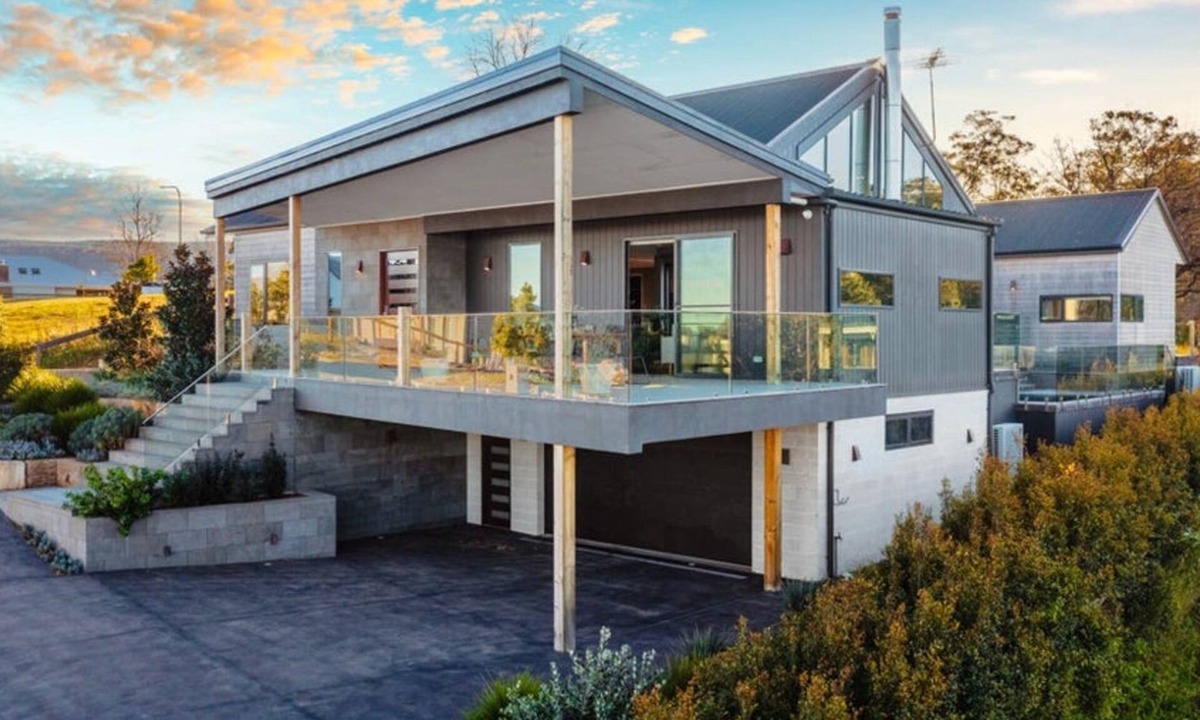 Kurrajong House | Magnolia House- Kurrajong