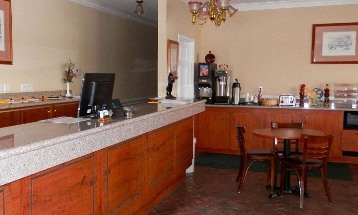 Fowlerville Hotel | Magnuson Hotel Fowlerville