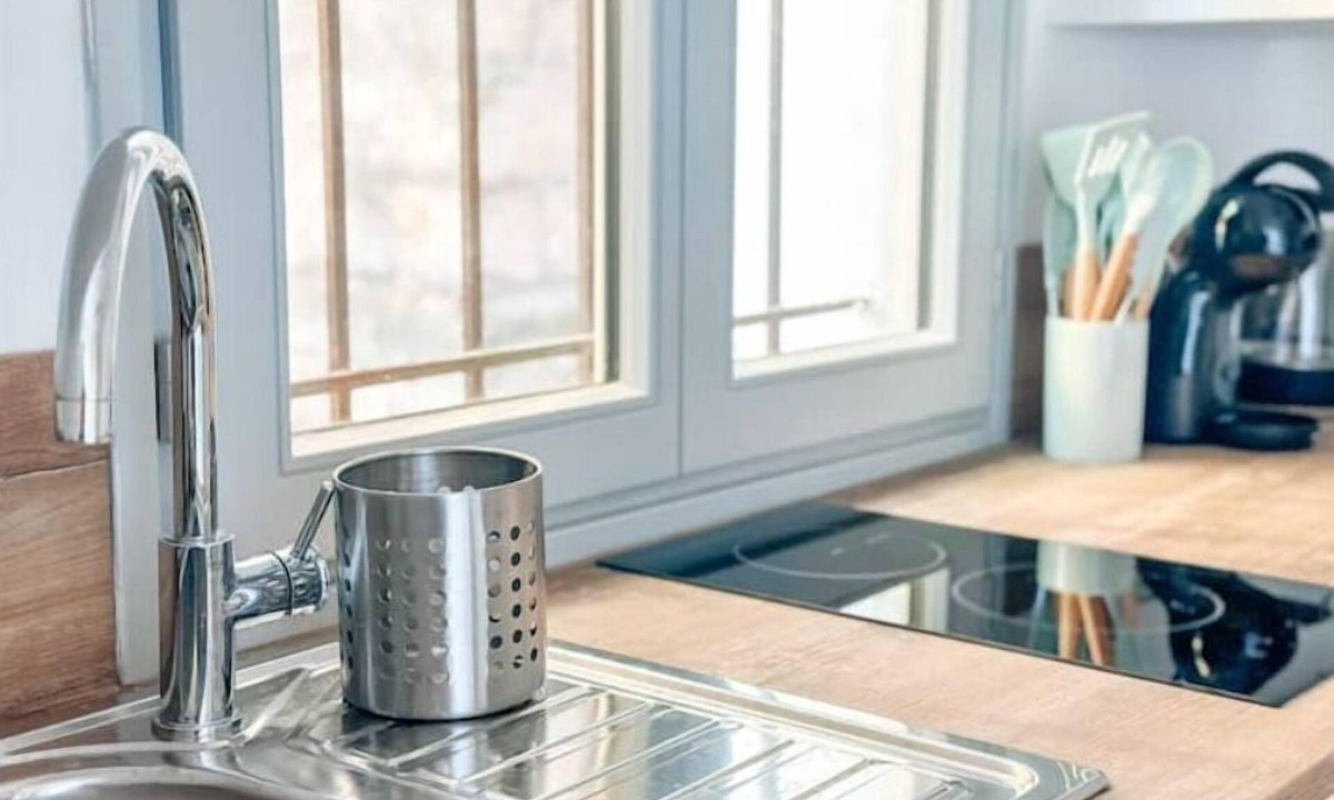 Saint-Michel-l'Observatoire House | Maison de Village le Constantinou