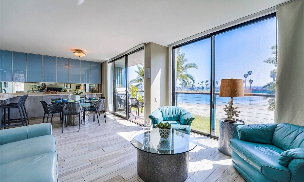 Mission Beach Condo | Mai Tai Retreat Mission Bay Front Walk to Beaches
