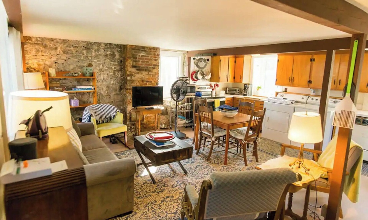 Gloucester Cottage | Maids Quarters; private beach