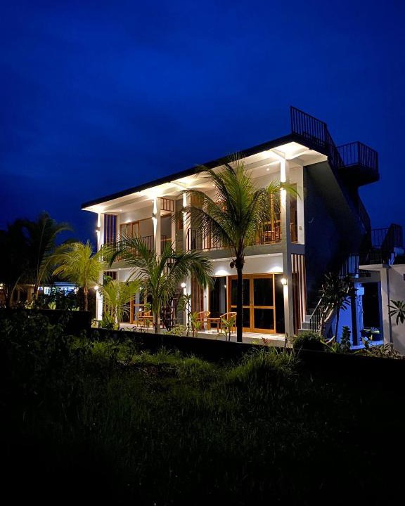 Mendoyo House | MAIMALU BEACH VIEW