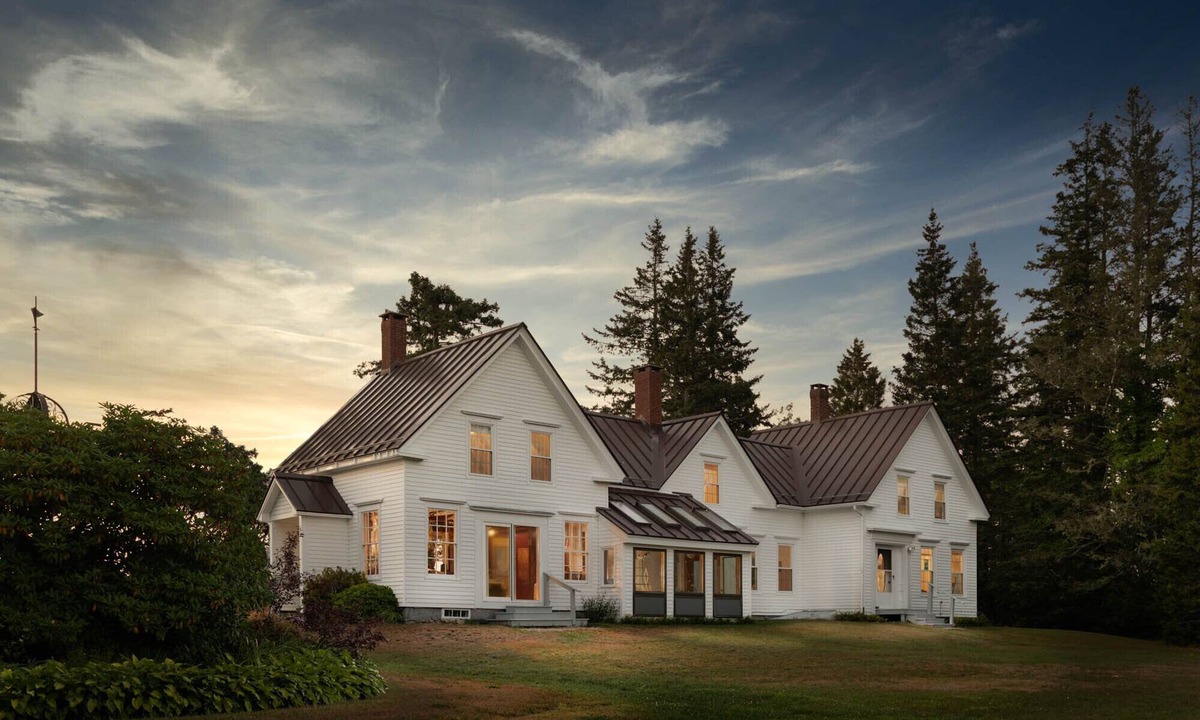 Pleasant Point House | Maine-Coast Waterfront Families and Friends.