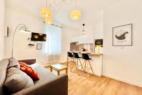 Saint-Nazaire Apartment | Maine I Close to the train station I Comfortable