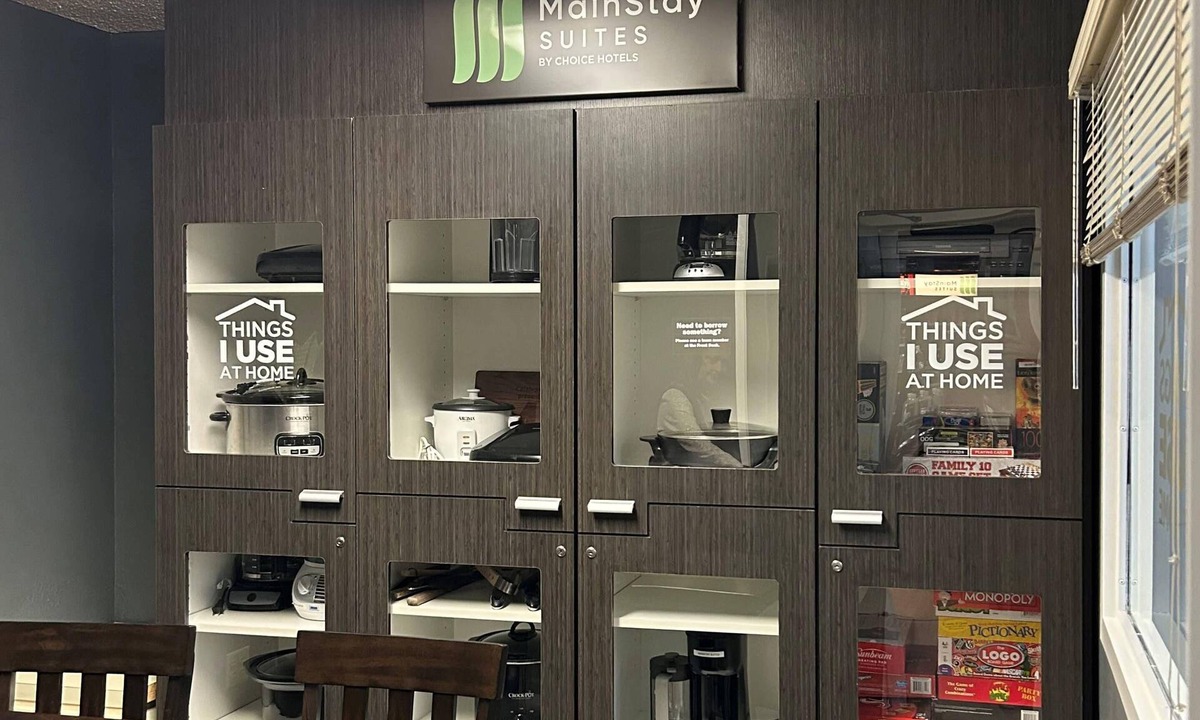 Emporia Hotel | MainStay Suites Emporia