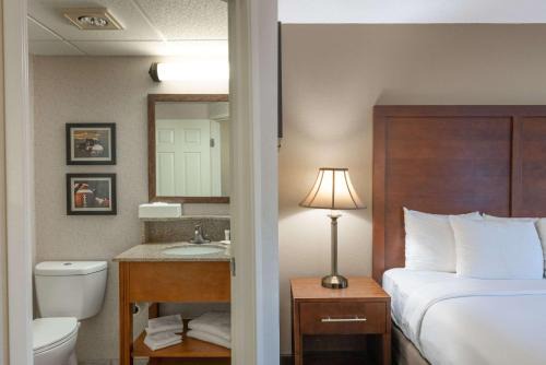 Foxboro Hotel | MainStay Suites Foxboro - Mansfield