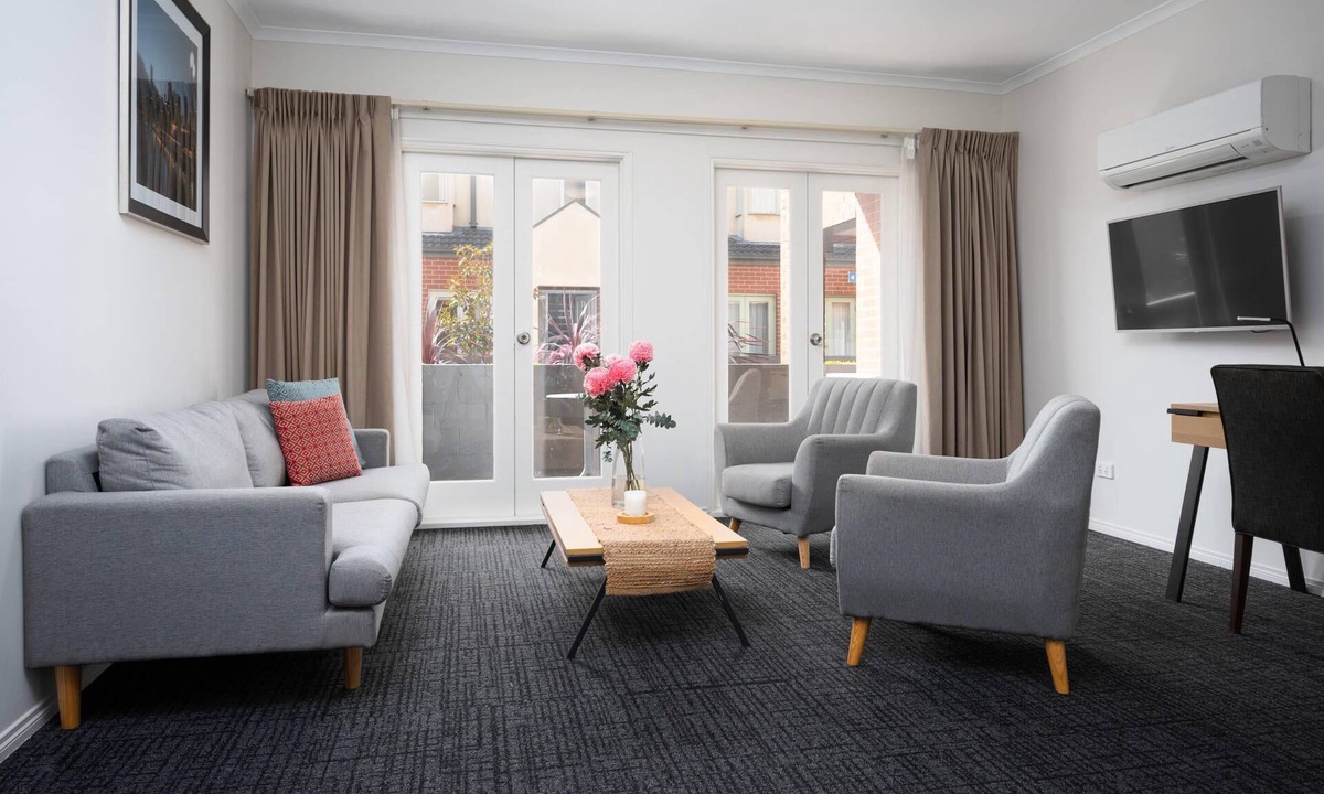 Kew Apartment | MainStay Suites Kew