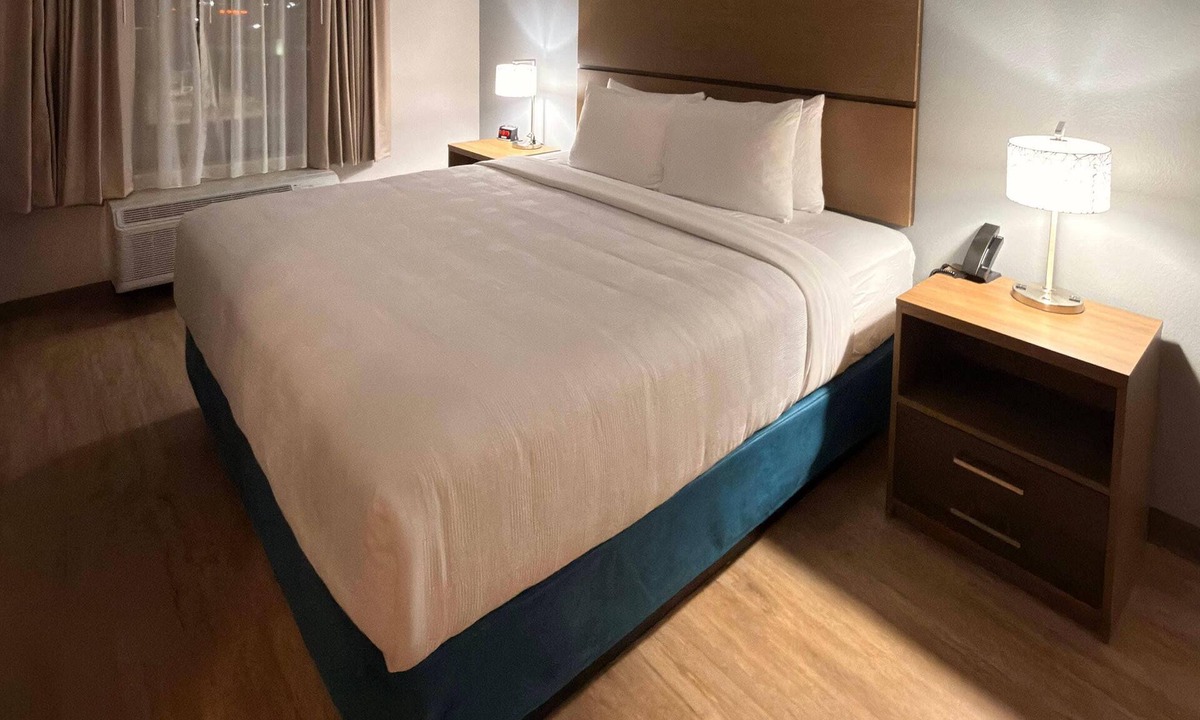 Central Oklahoma City Hotel | Mainstay Suites - Oklahoma City Airport