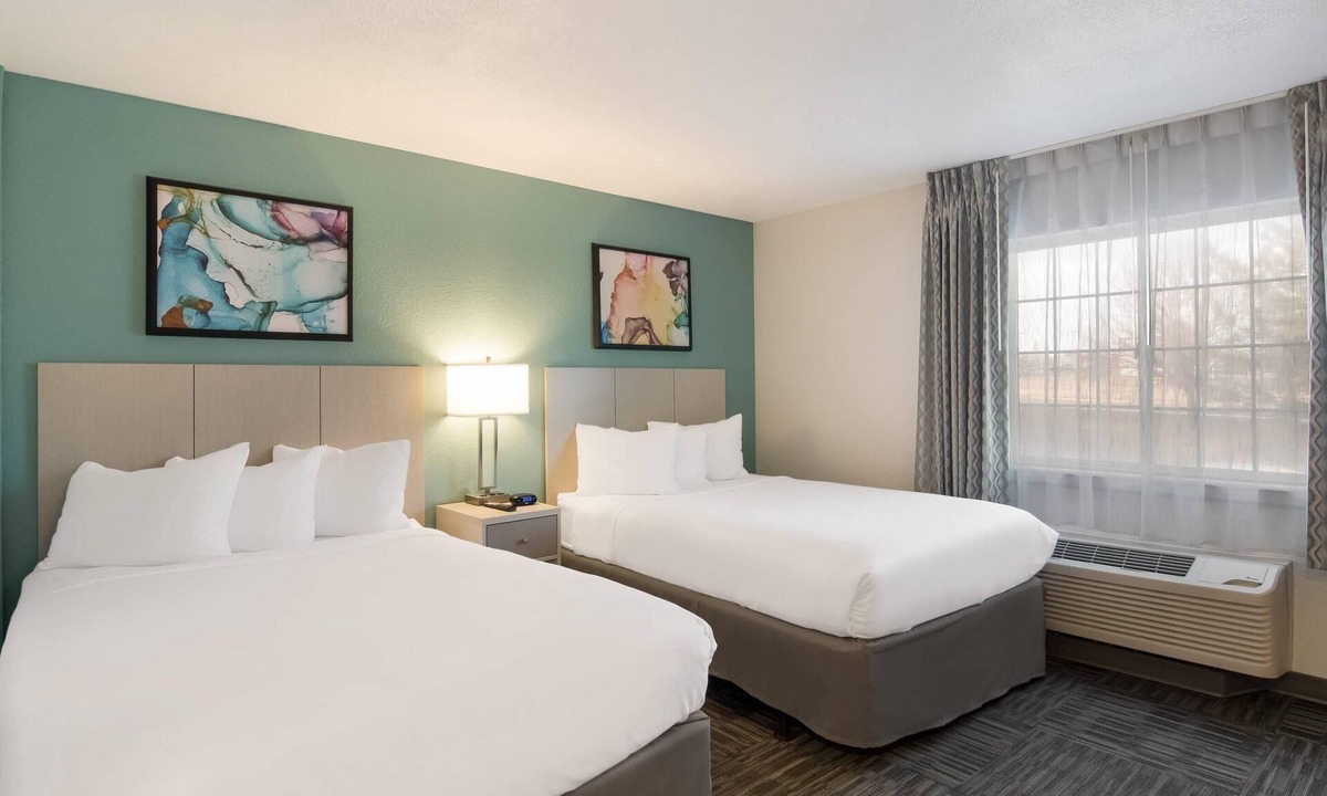 West Omaha Hotel | MainStay Suites Omaha Old Mill