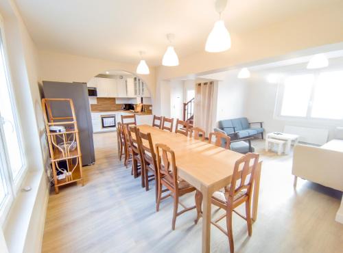 Quartier Doulon-Bottiere House | Maison à 10 min du centre dans avenue privée !