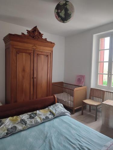 Lucay-le-Male House | Maison à 3 chambres, rustique, fraîche, entretenue, 15' zoo beauval commerces pharmacie route médiane
