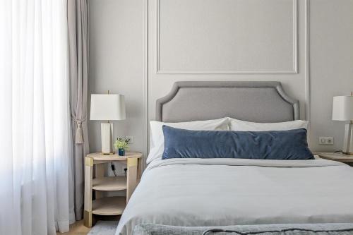 Ay Bed & Breakfast | Maison à Deux Mains