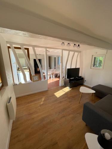 Auvilliers House | Maison à la campagne