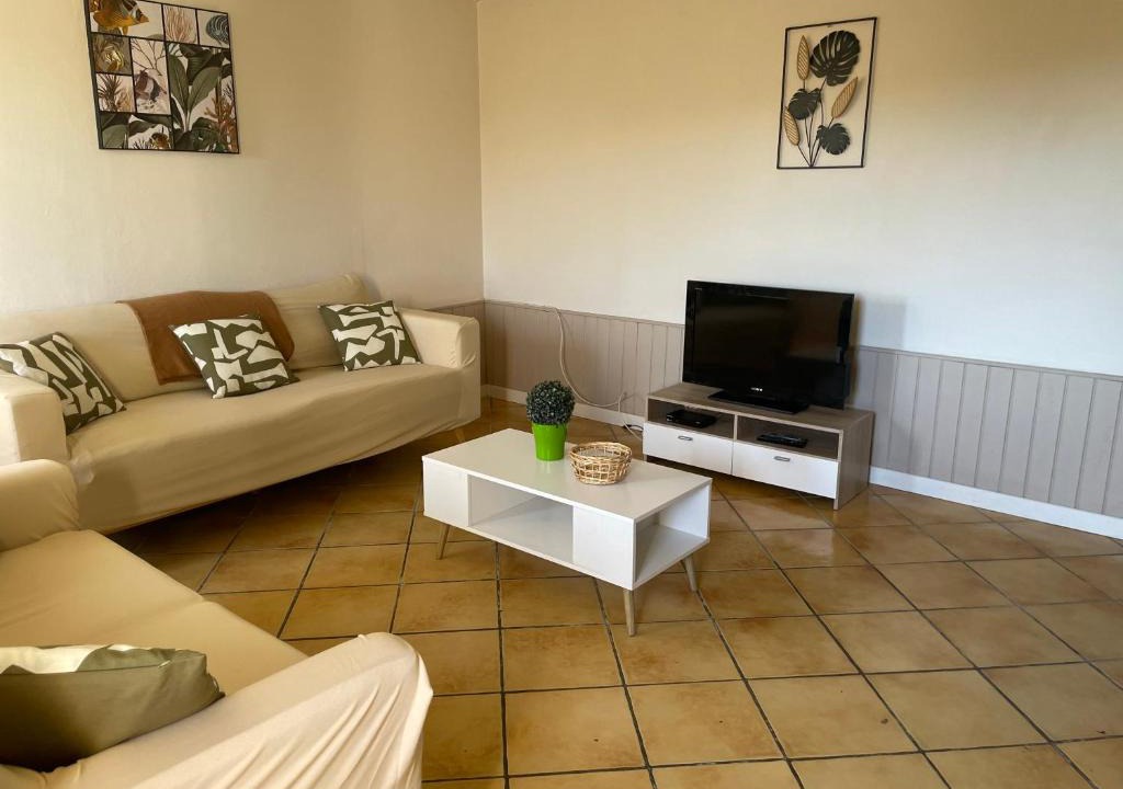 Lupersat House | Maison à la campagne