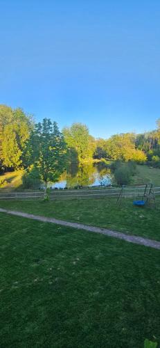Villers-Saint-Christophe Villa | Maison 12 personnes terrain et etang privée