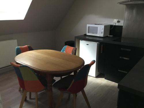 Chereng Apartment | Maison 1er étage chéreng 6kms stade Pierre Mauroy 4 personnes