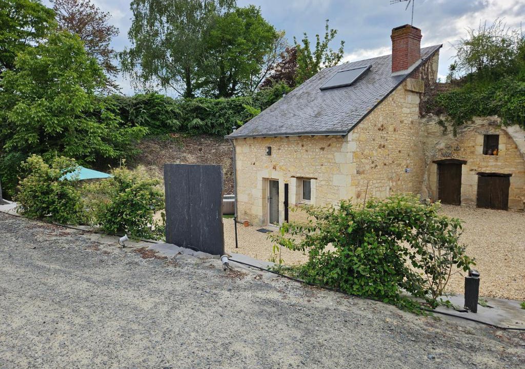 Louresse-Rochemenier House | Maison 2-3 pers semi-troglodyte Angers-Saumur
