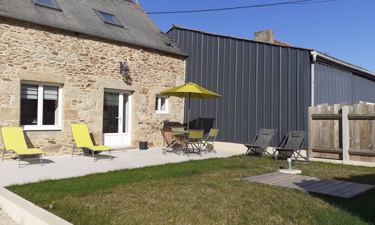 Saint-Lormel House | Maison 2 Proche de la mer