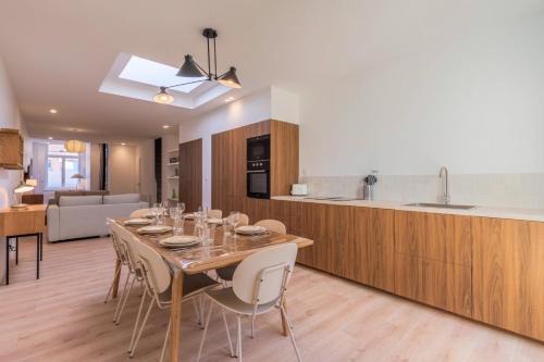 Tourcoing House | Maison 3 chambres et 2 salle de bain avec jardin