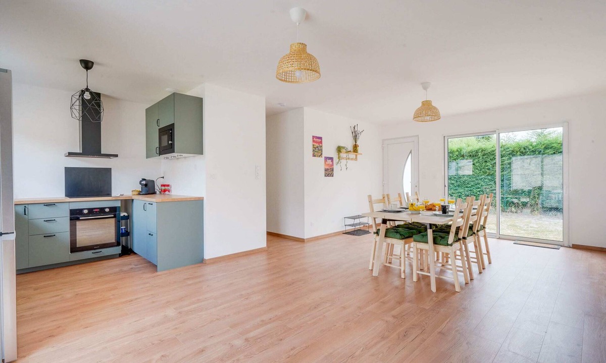 Neac House | Maison 3 chambres proche de Saint Emilion