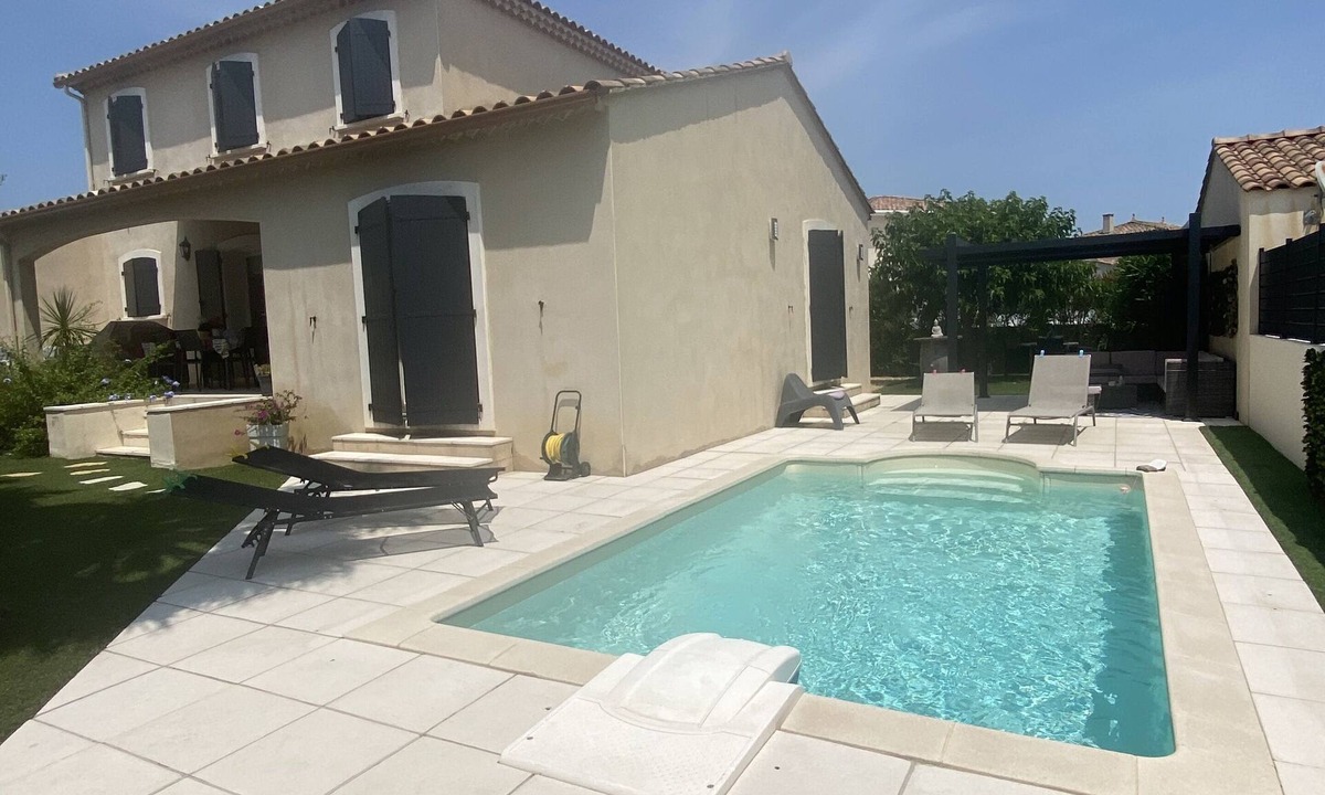 Calvisson House | Maison 4 Chambres 145 m2