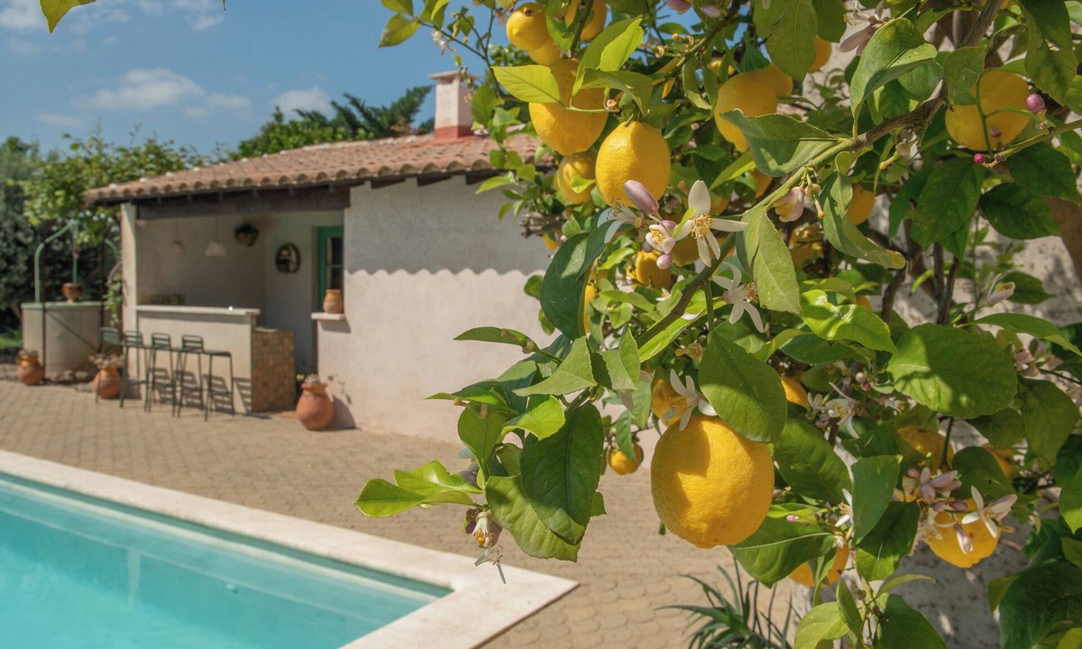 Fontvieille House | Maison 4 chambres avec piscine à Fontvieille