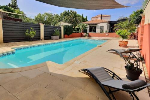 Vallet Villa | Maison 4 chambres piscine et jacuzzi