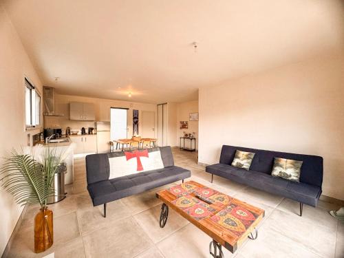Sevremont House | Maison 5-6 personnes -15 min du Parc - Parking -by R&G