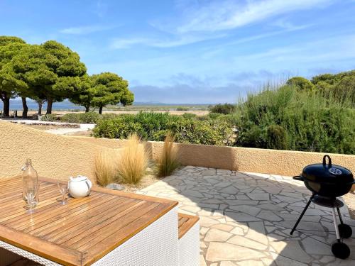 Fitou Apartment | Maison 5 pers - vue étang - nature - piscine