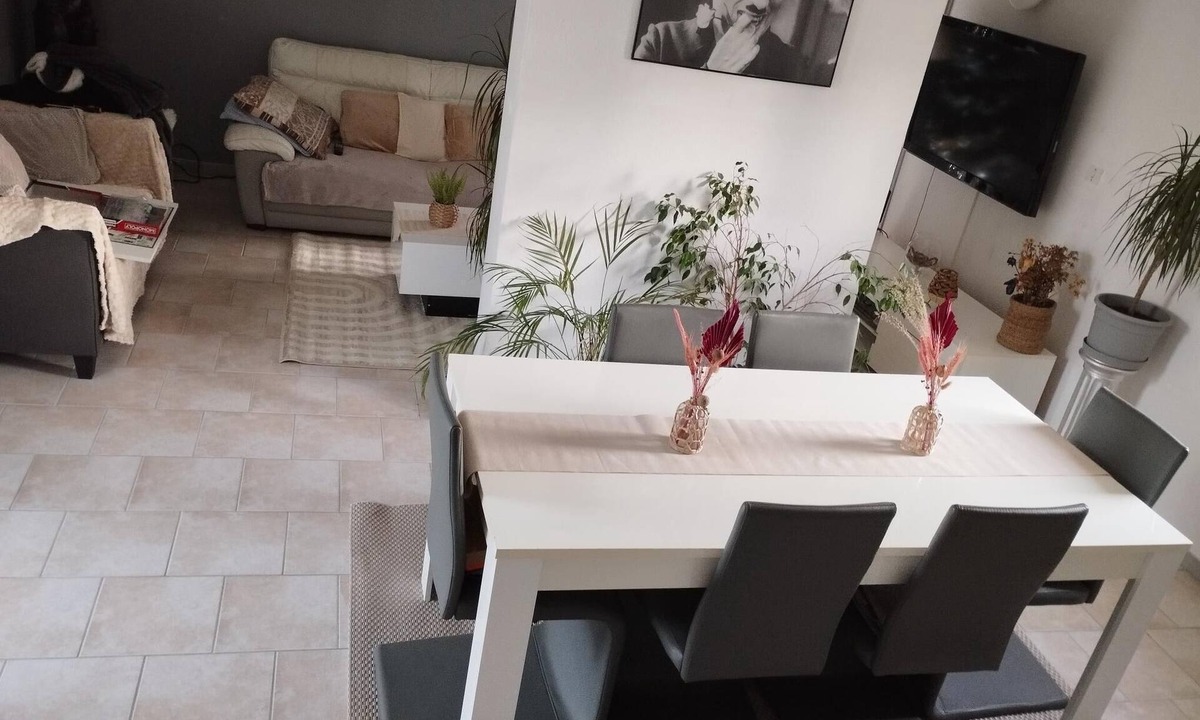 Le Pontet Apartment | Maison 5 Personnes